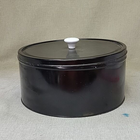 Vintage black metal cookie tin 10" x 5" - Picture 1 of 7